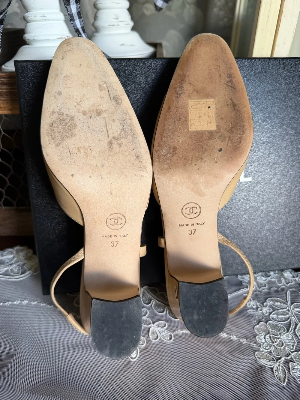 CHANEL slingback heels